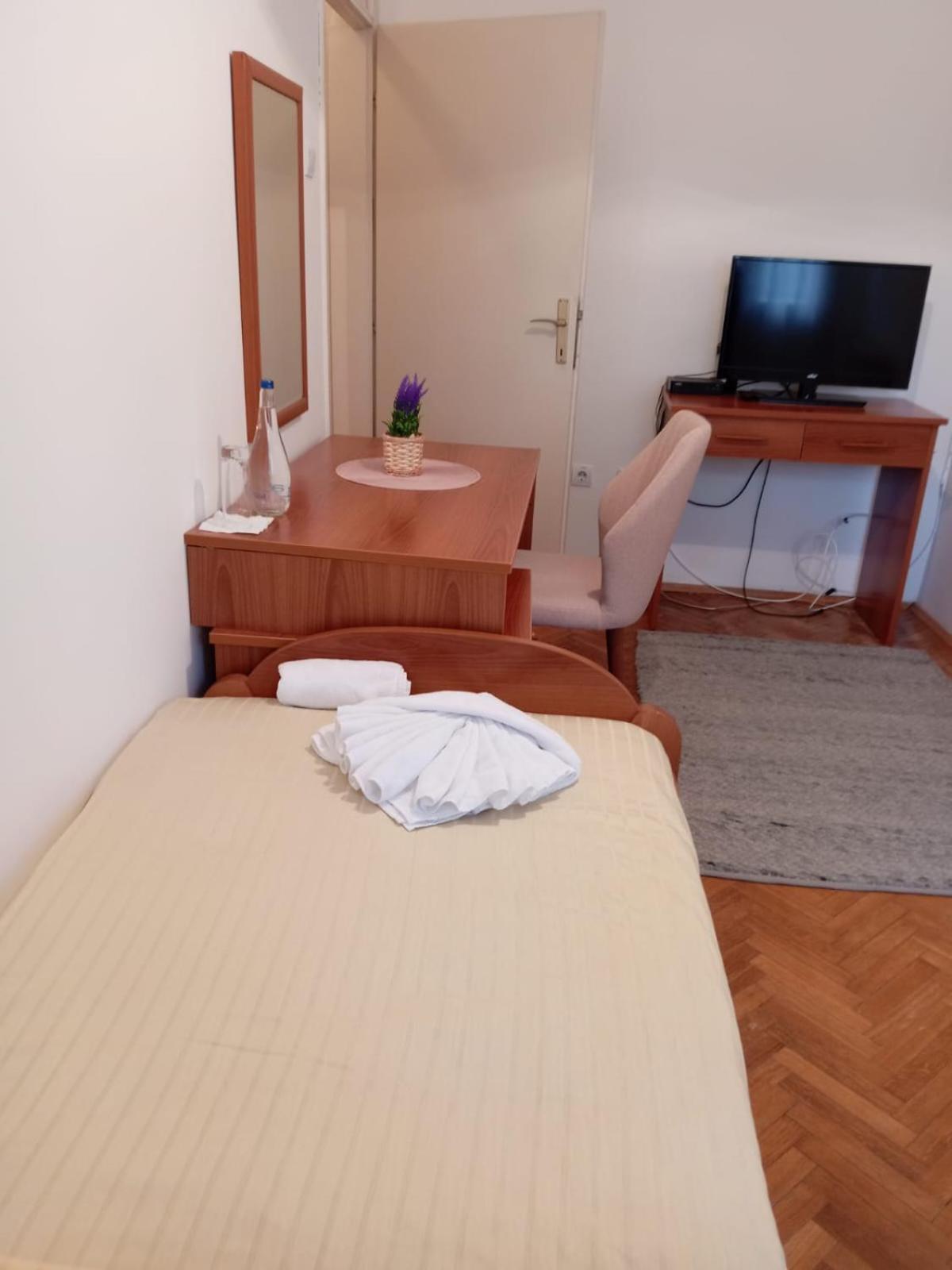 Hotel Vlasina - Vlasinsko Jezero Vlasina Rid Extérieur photo